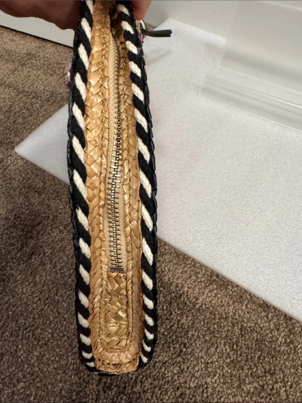 Rebecca Minkoff taco half moon straw clutch with tassle - Picture 6 of 7